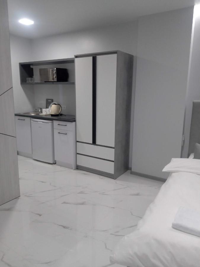 Pure Apartments Vip 4 Leopoli Esterno foto