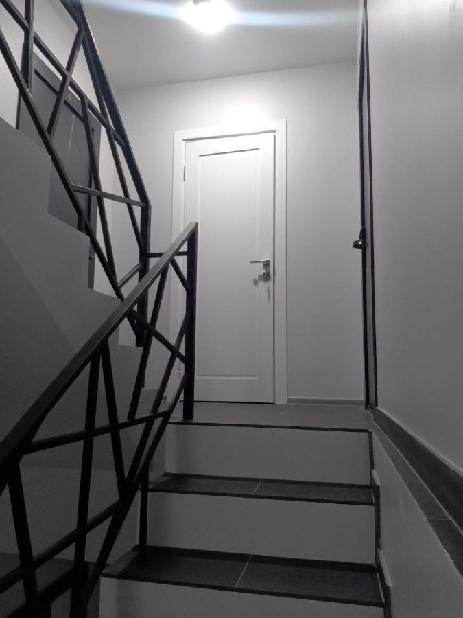 Pure Apartments Vip 4 Leopoli Esterno foto